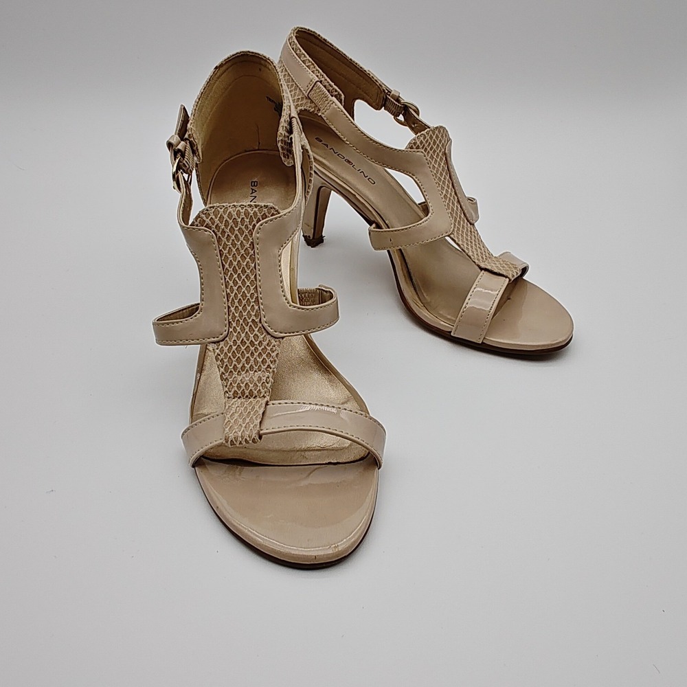 Bandolino BDDACIA2 Nude Beige Strappy T-Strap‎ Heeled Sandals Womens Size 7M - Picture 2 of 9